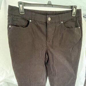 Ladies Black Jean by Terra & Sky, Size 14W